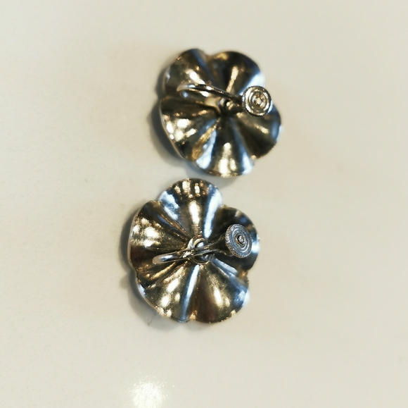 Vintage clip ons! - Picture 2 of 5